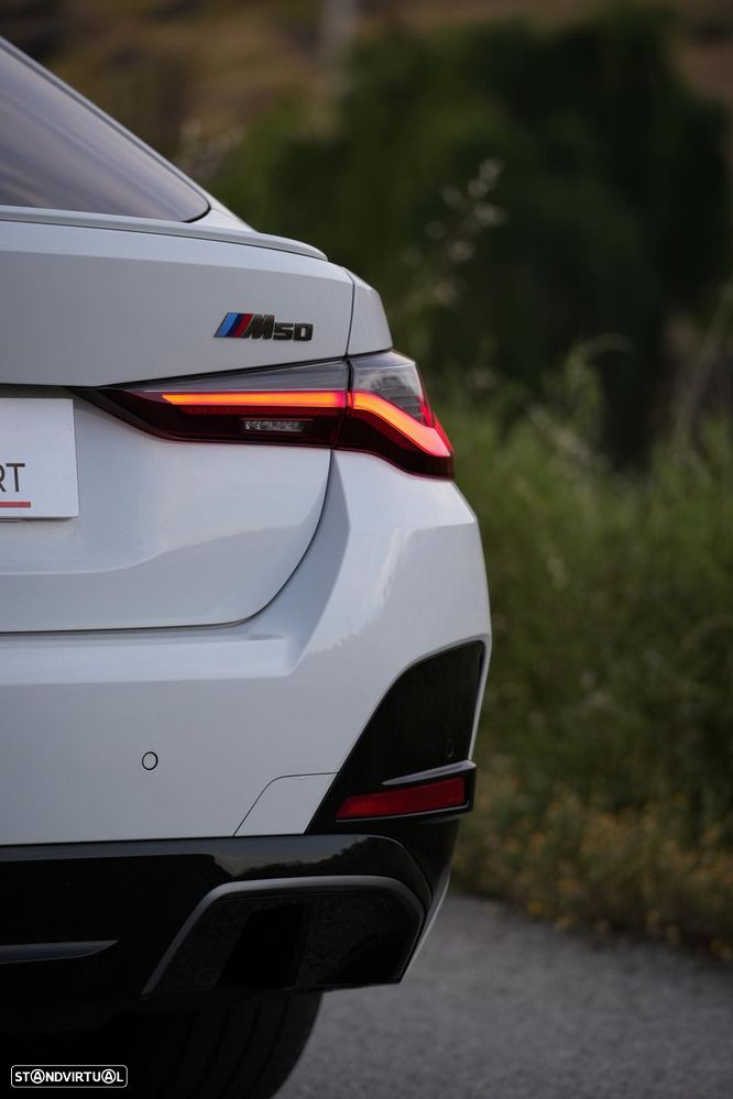 BMW i4 M50 Pack Desportivo M Pro - 32