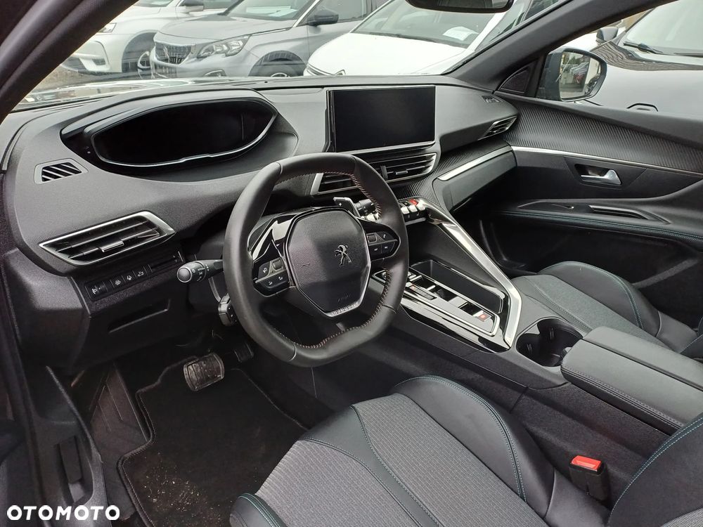 Peugeot 3008 1.2 PureTech mHEV Allure Pack S&S e-DCS6 - 13