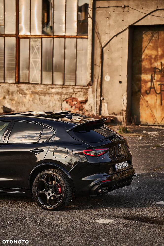 Alfa Romeo Stelvio 2.0 Turbo TI Q4 - 6