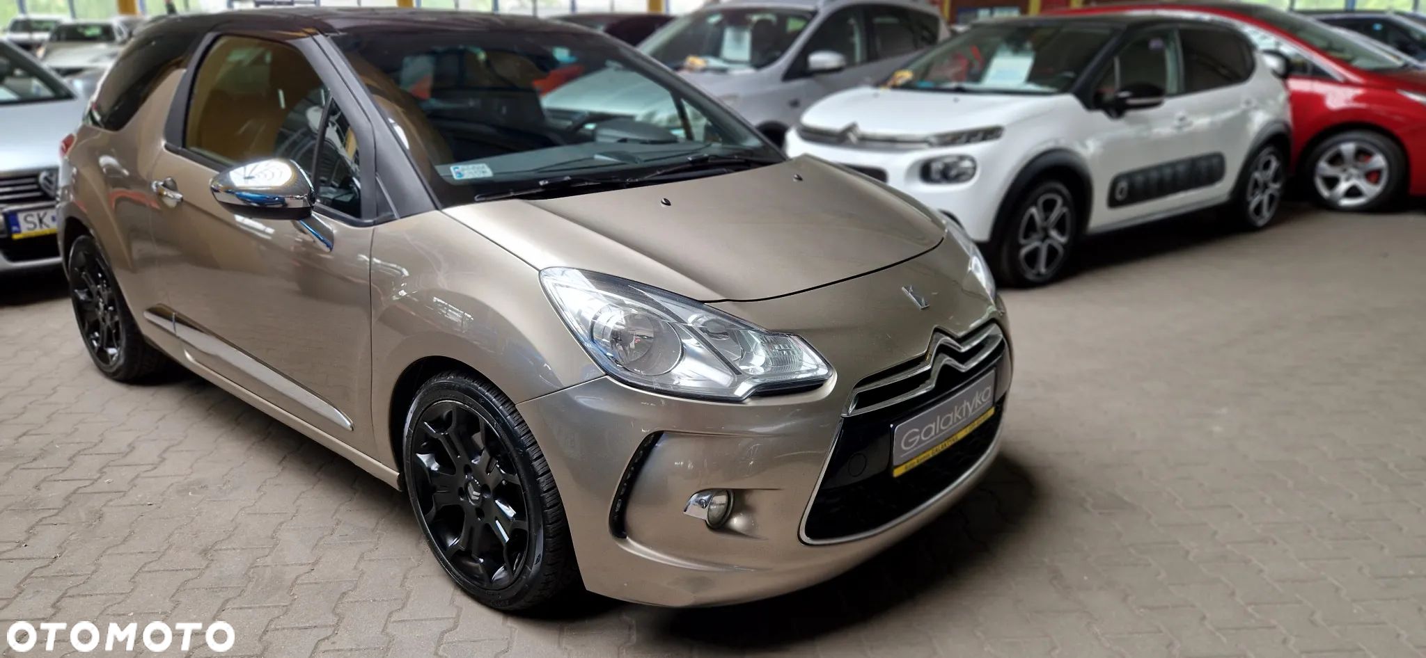 Citroën DS3 e-HDi 110 FAP Ultra-Prestige - 1