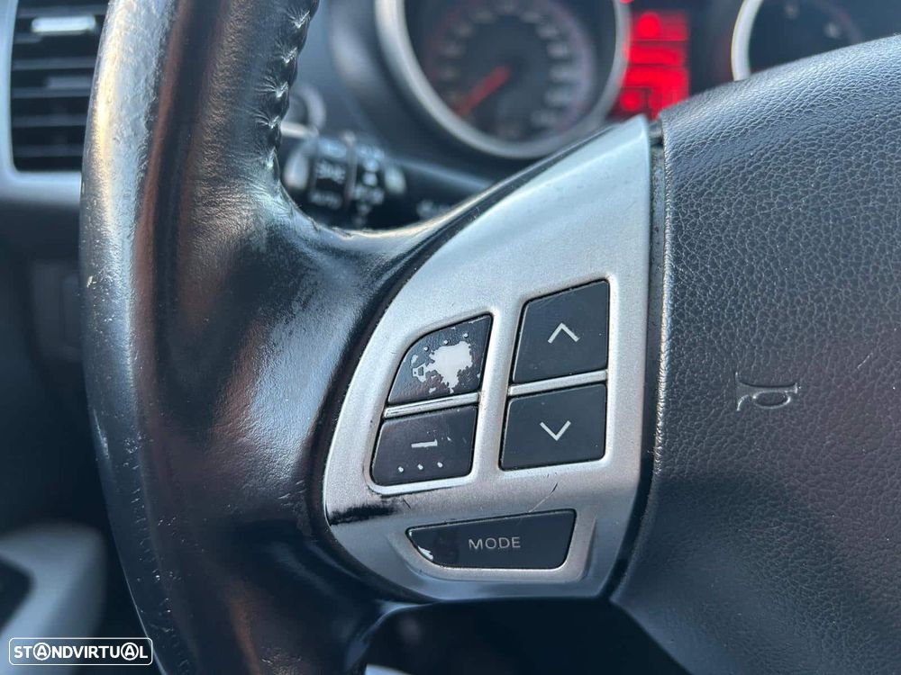 Citroën C-crosser 2.2 HDi Exclusive - 17