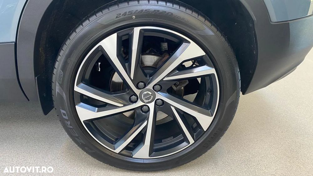 Volvo XC 40 D4 AWD R-Design - 19