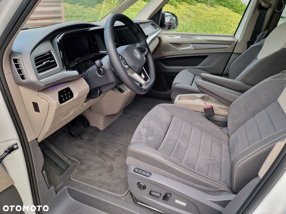 Volkswagen Multivan - 16