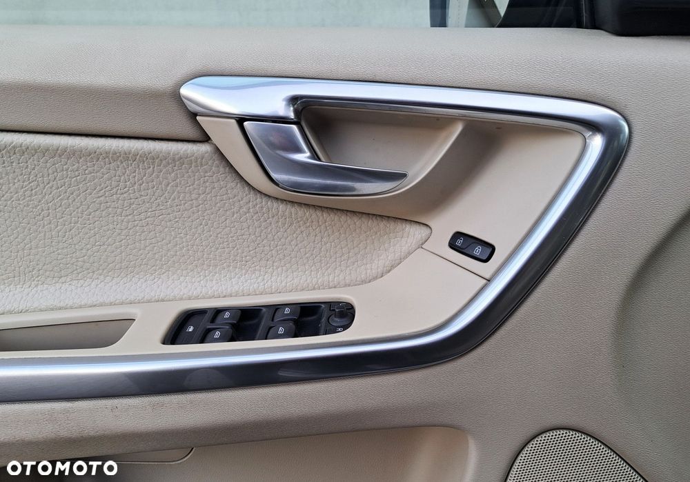 Volvo XC 60 - 27