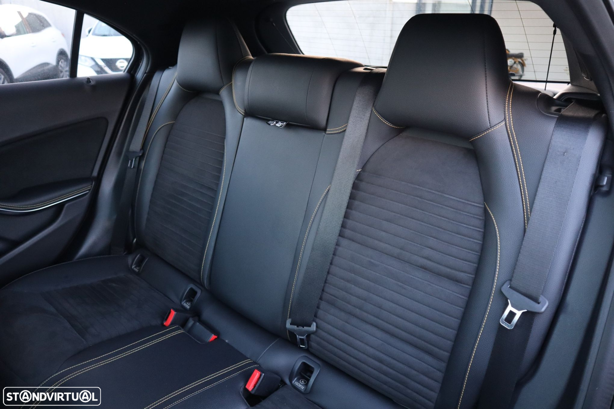 Mercedes-Benz A 45 AMG 4-Matic - 25