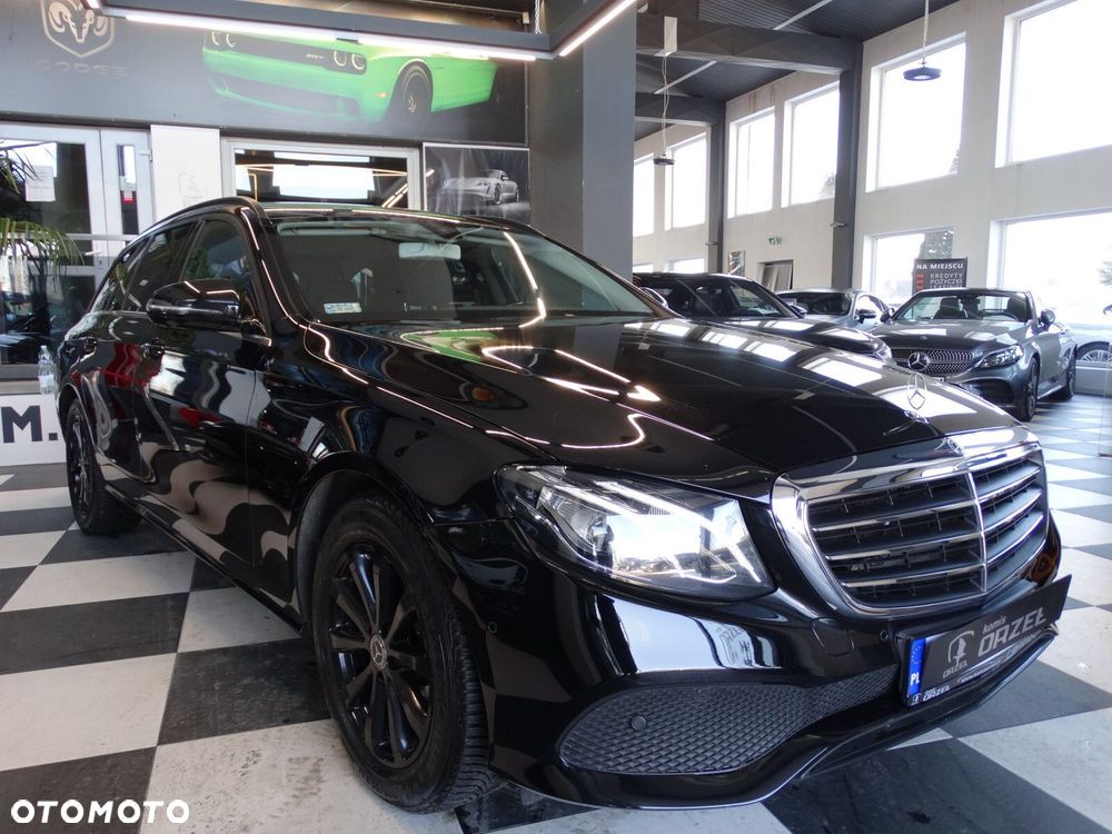 Mercedes-Benz Klasa E - 2