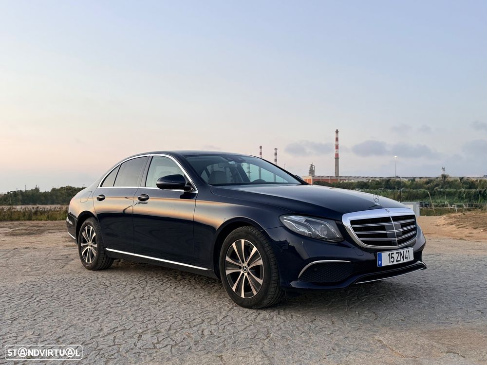 Mercedes-Benz E 300 d Exclusive Line - 1