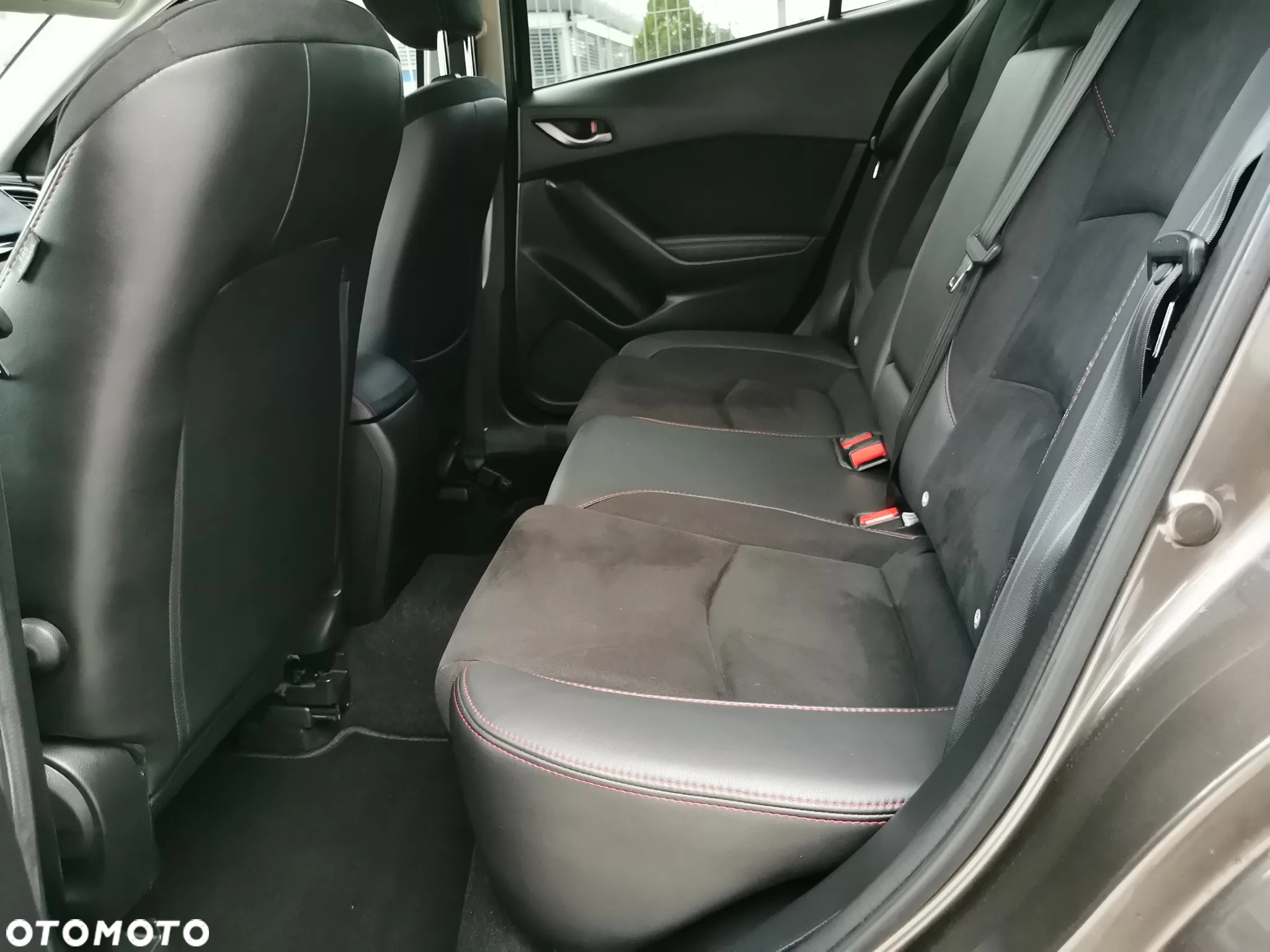 Mazda 3 SKYACTIV-G 120 NAKAMA - 18