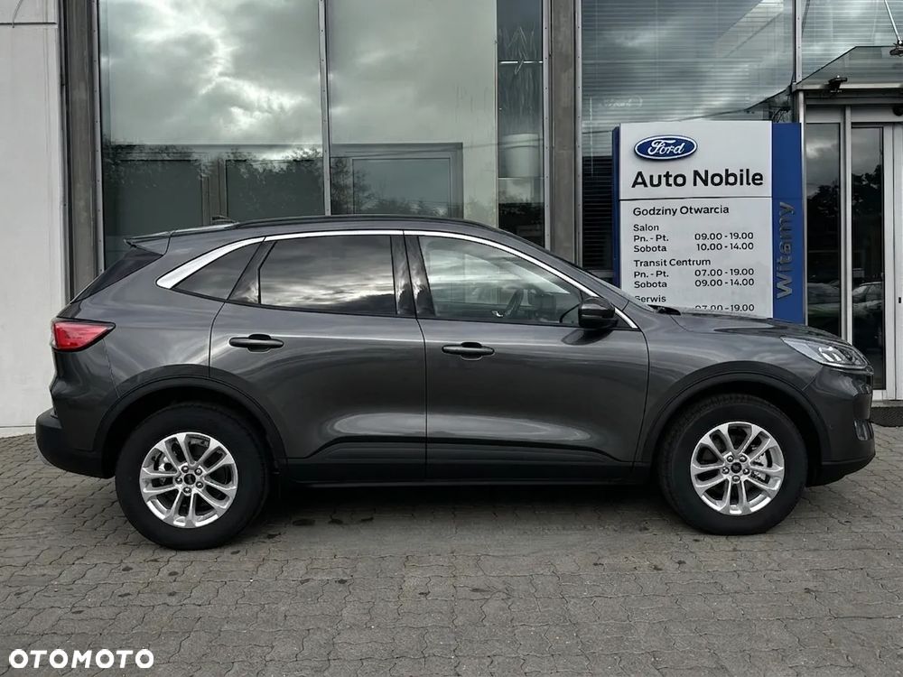 Ford Kuga 1.5 EcoBoost FWD Titanium - 3