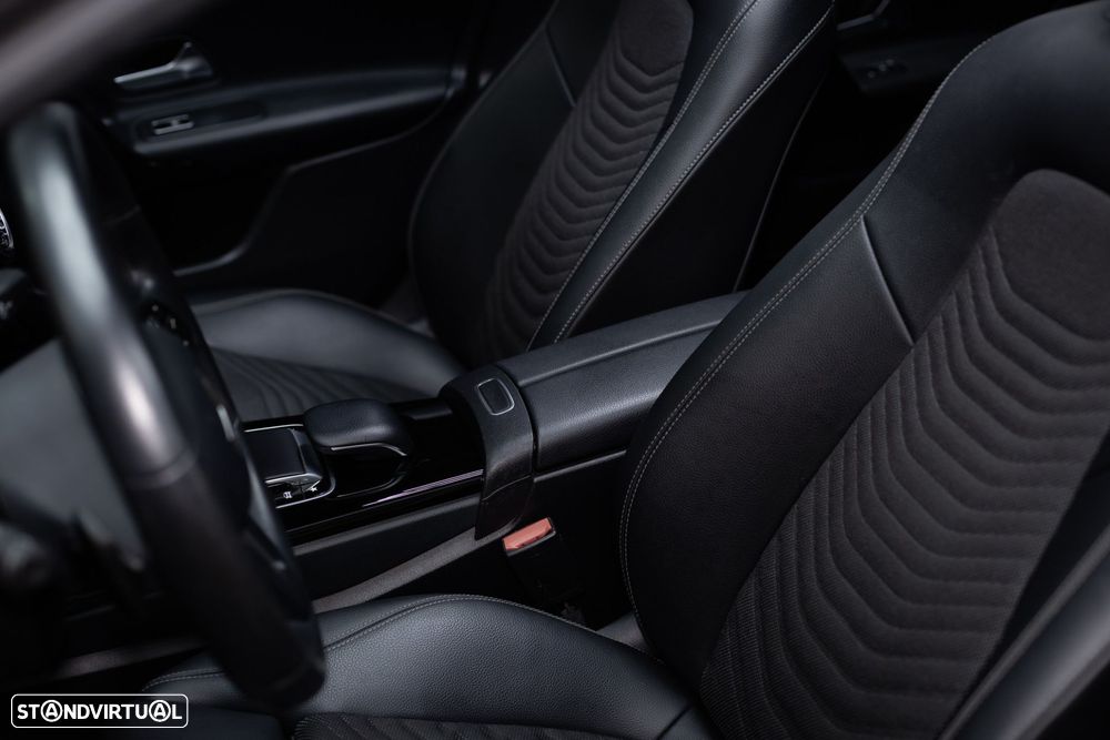 Mercedes-Benz A 180 d Business Solutions Aut. - 38