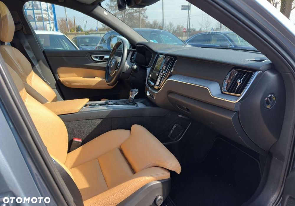Volvo XC 60 - 19
