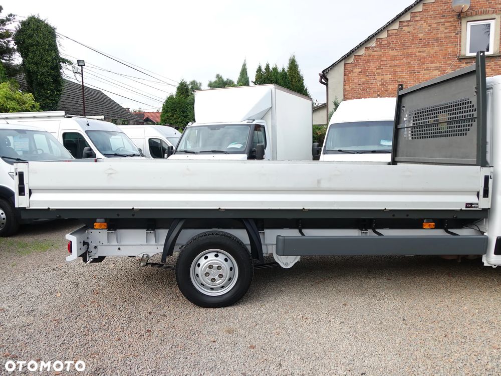 Citroën Jumper 3-osobowy Długa Skrzynia Ładunkowa 420cm - 20