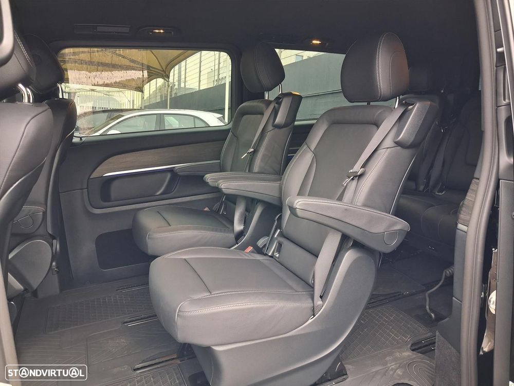 Mercedes-Benz eqv - 12