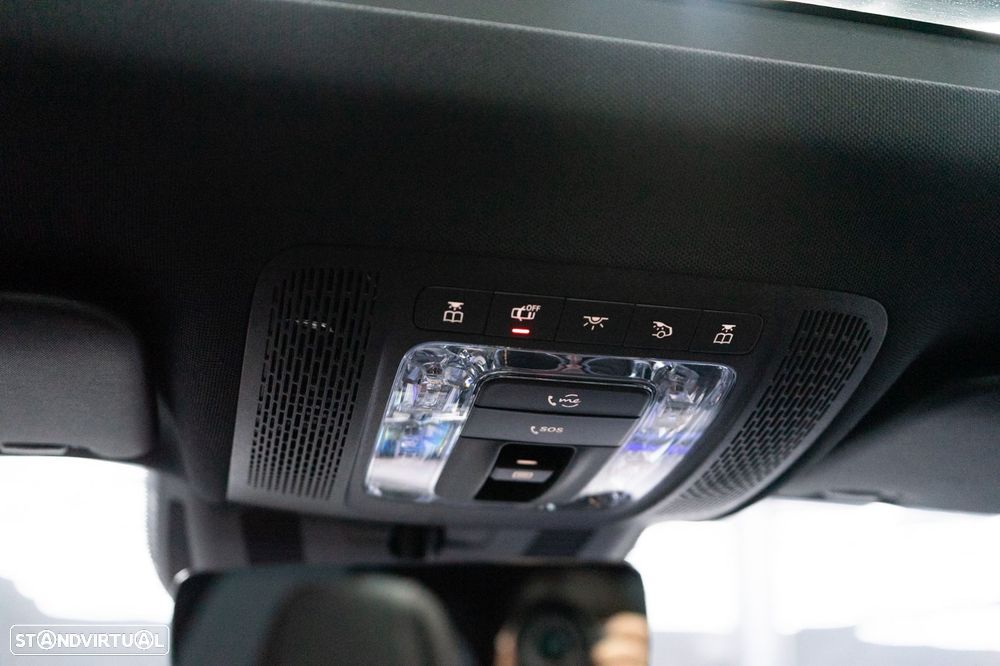 Mercedes-Benz CLA 45 AMG S Shooting Brake 4Matic+ - 36