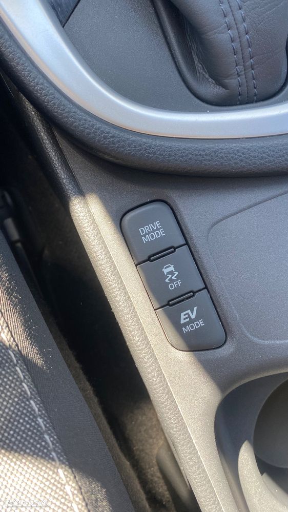 Toyota Yaris 1.5 HDF Comfort - 46