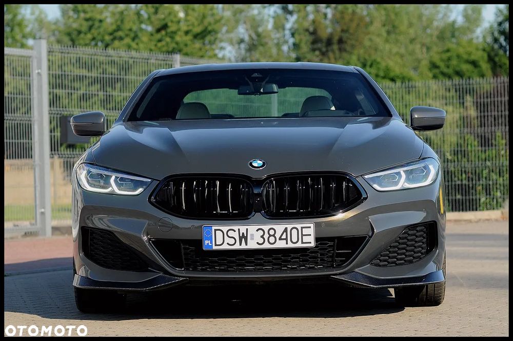 BMW Seria 8 840i - 11