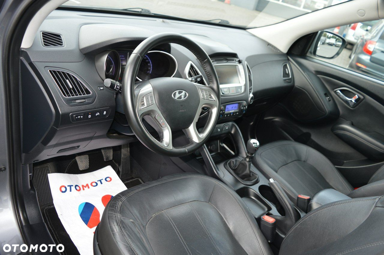 Hyundai ix35 1.7 CRDi Premium 2WD - 17
