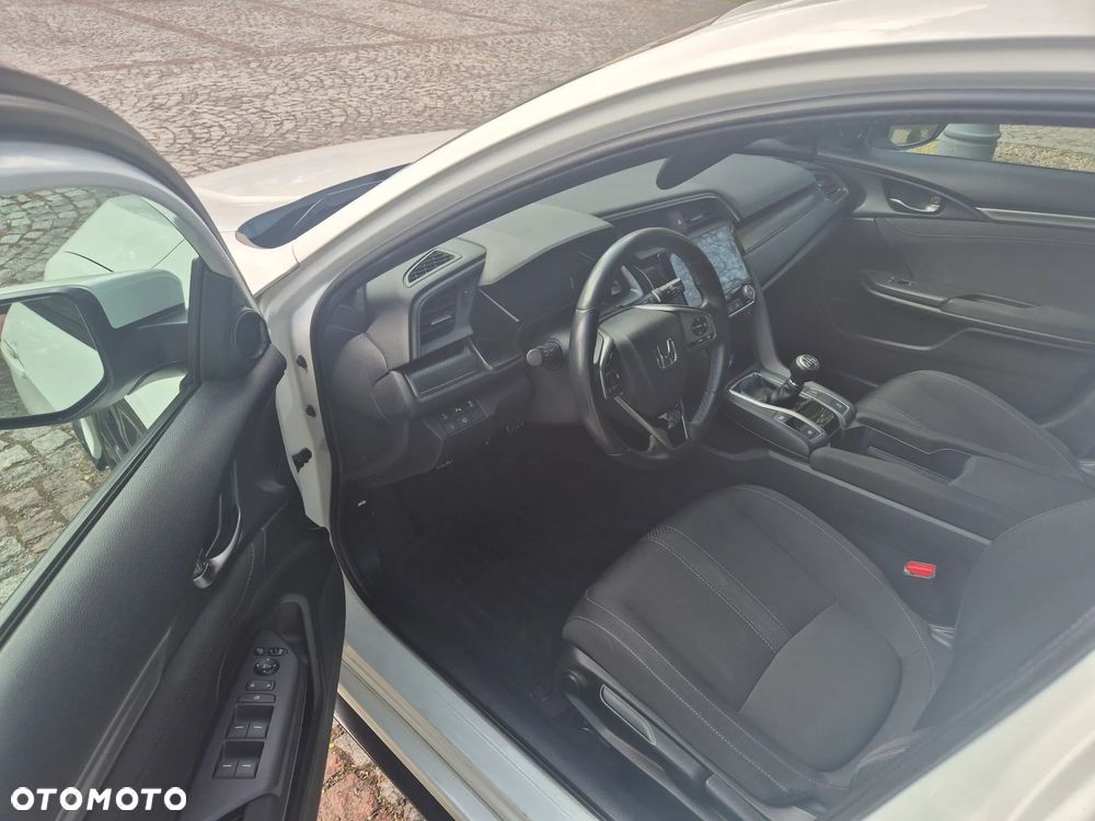 Honda Civic 1.5 T Sport (Navi) - 9