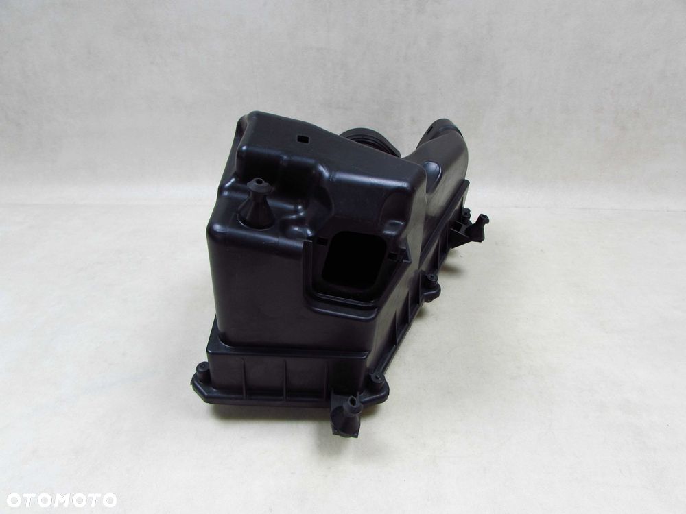 VOLVO C30 S40 V50 C70 LIFT 2.0 D4 OBUDOWA FILTRA POWIETRZA 31319645 - 3