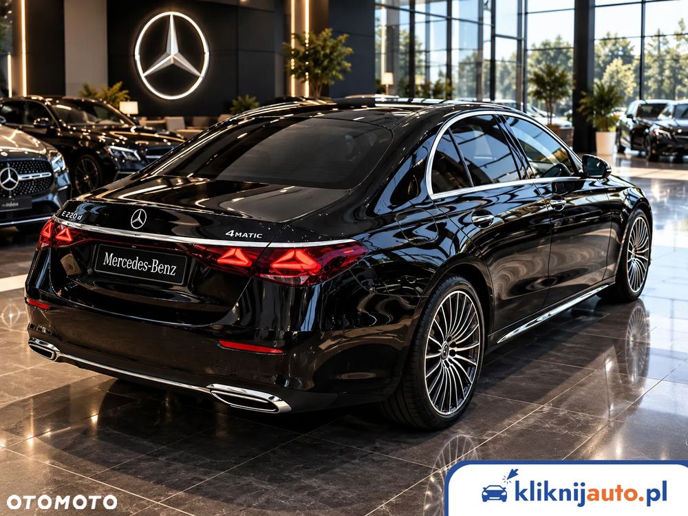 Mercedes-Benz Klasa E 220 d mHEV 4-Matic Exclusive 9G-Tronic - 4