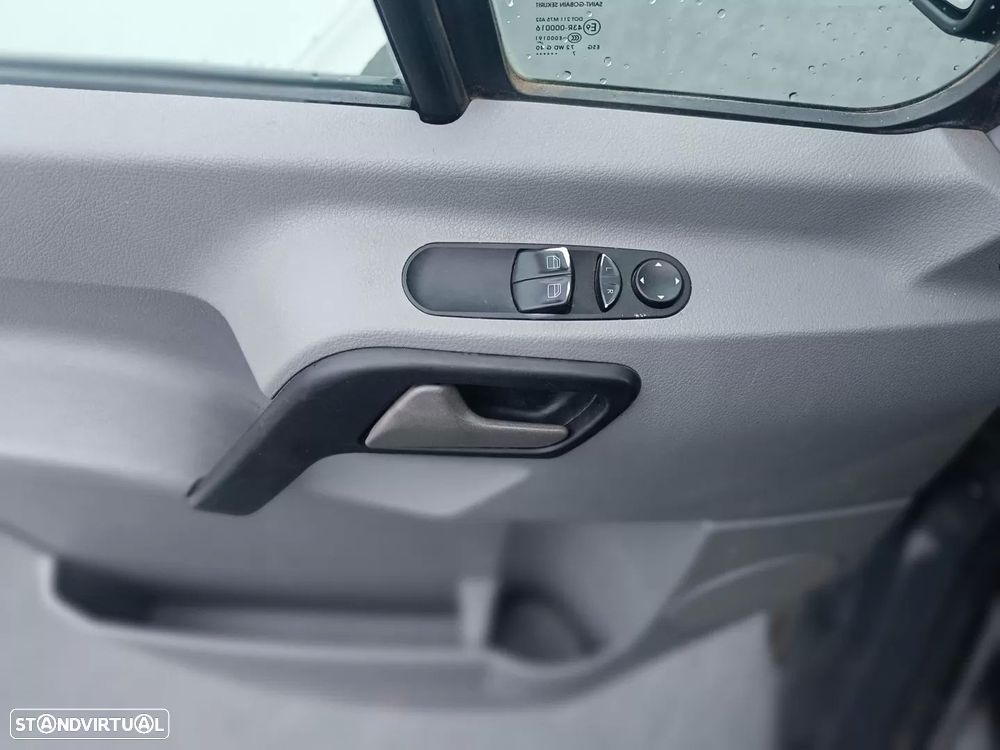 Mercedes-Benz sprinter - 10
