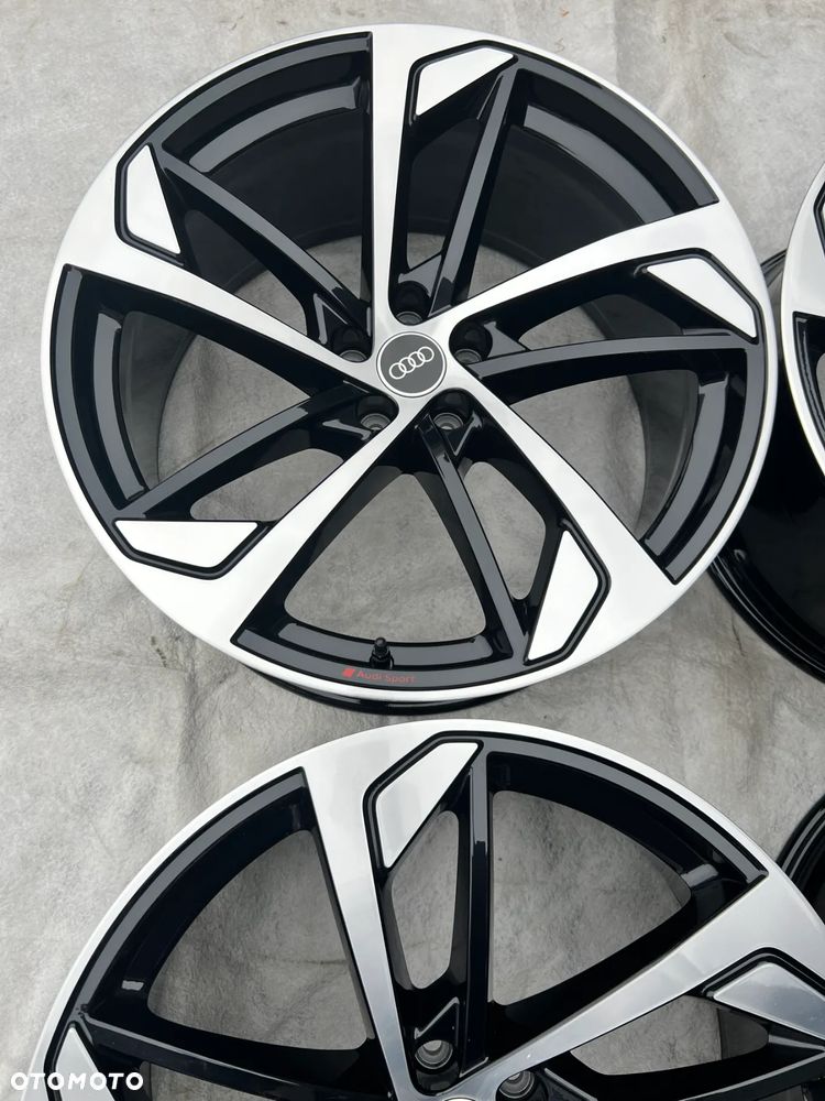 Oryginalne Felgi Audi Q7 SQ7 Q8  22'' 4M0 Audi Sport - 6