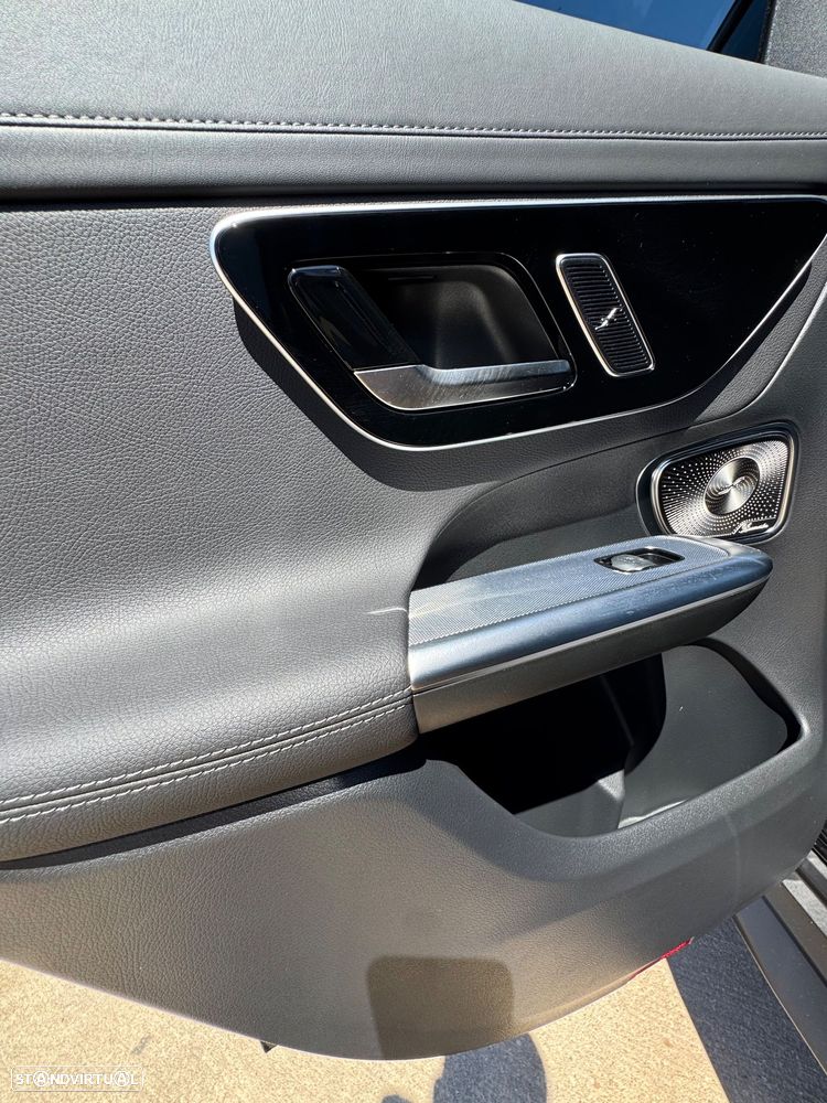 Mercedes-Benz GLC 300 de 4Matic 9G-TRONIC AMG Line Advanced - 29