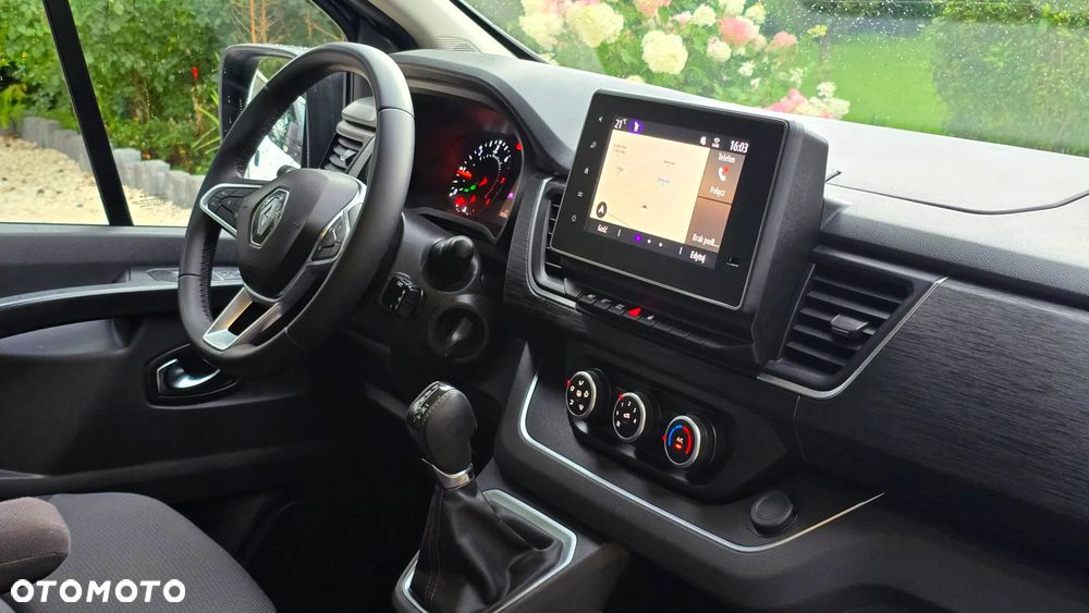 Renault Trafic - 6