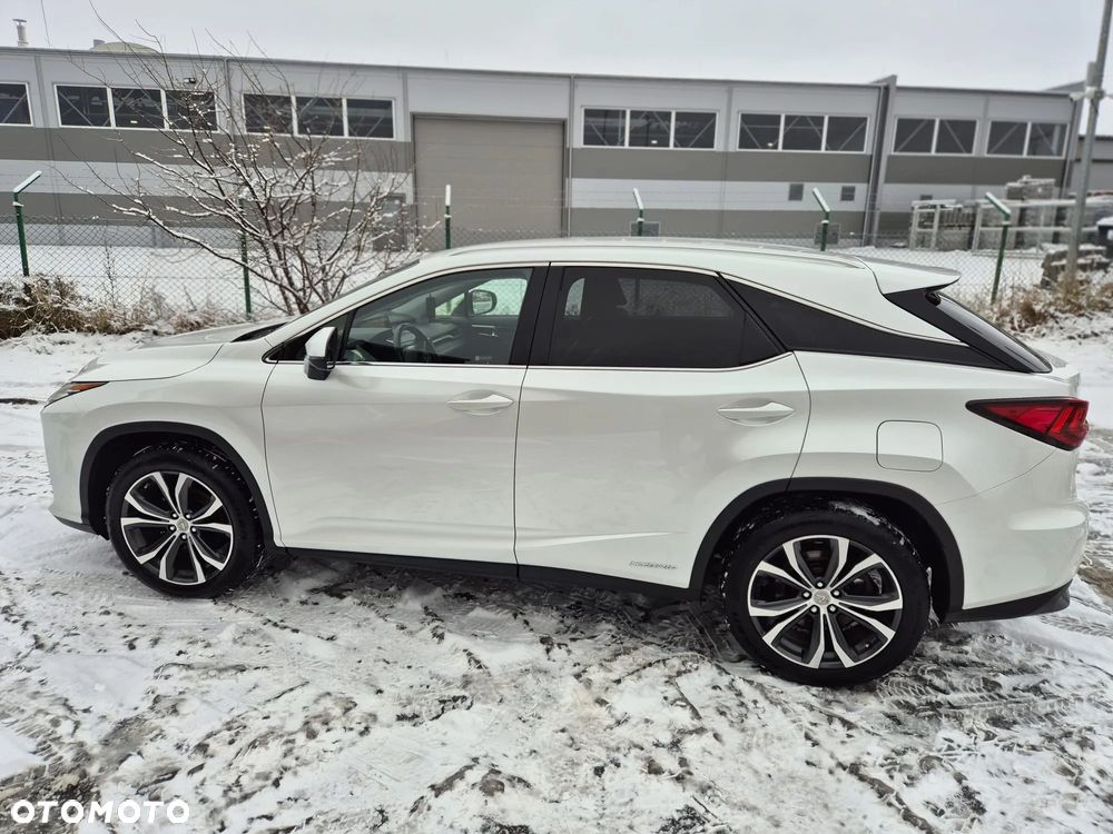 Lexus RX - 4