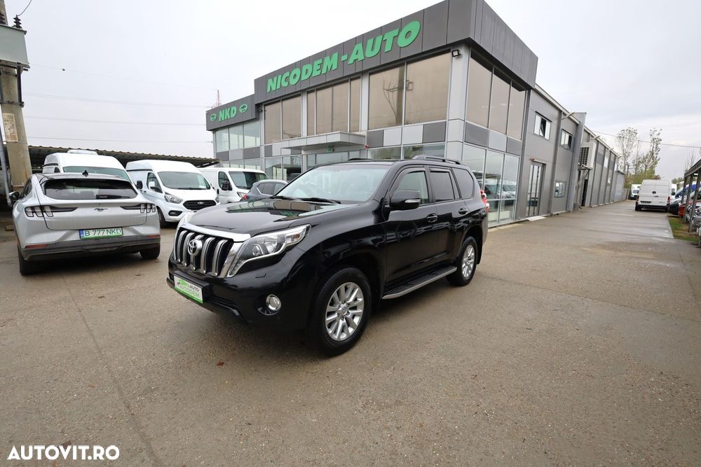 Toyota Land Cruiser 2.8 D-4D Automatik Comfort - 3