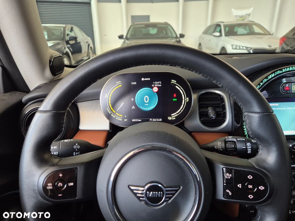 MINI Cooper SE - 14
