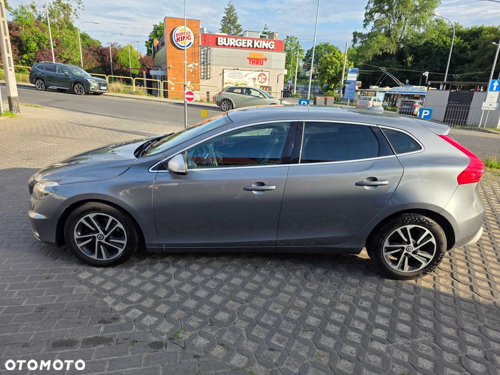 Volvo V40 - 3