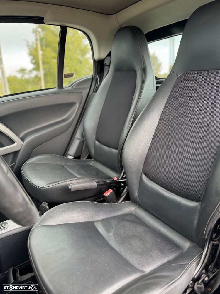 Smart ForTwo Coupé 1.0 T Brabus - 5