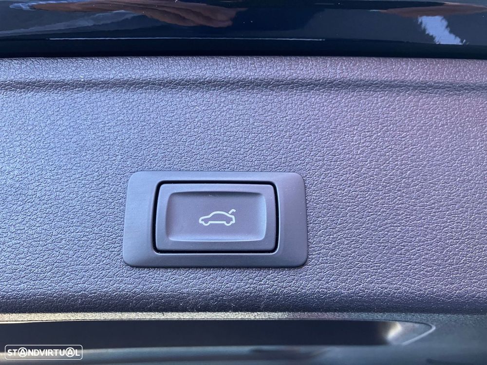 Audi A4 Avant 30 TDI Advanced S tronic - 10