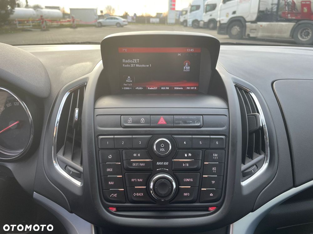 Opel Zafira Tourer 1.4 Turbo Business Edition - 9