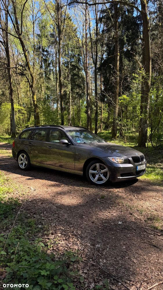 BMW Seria 3 320d - 4