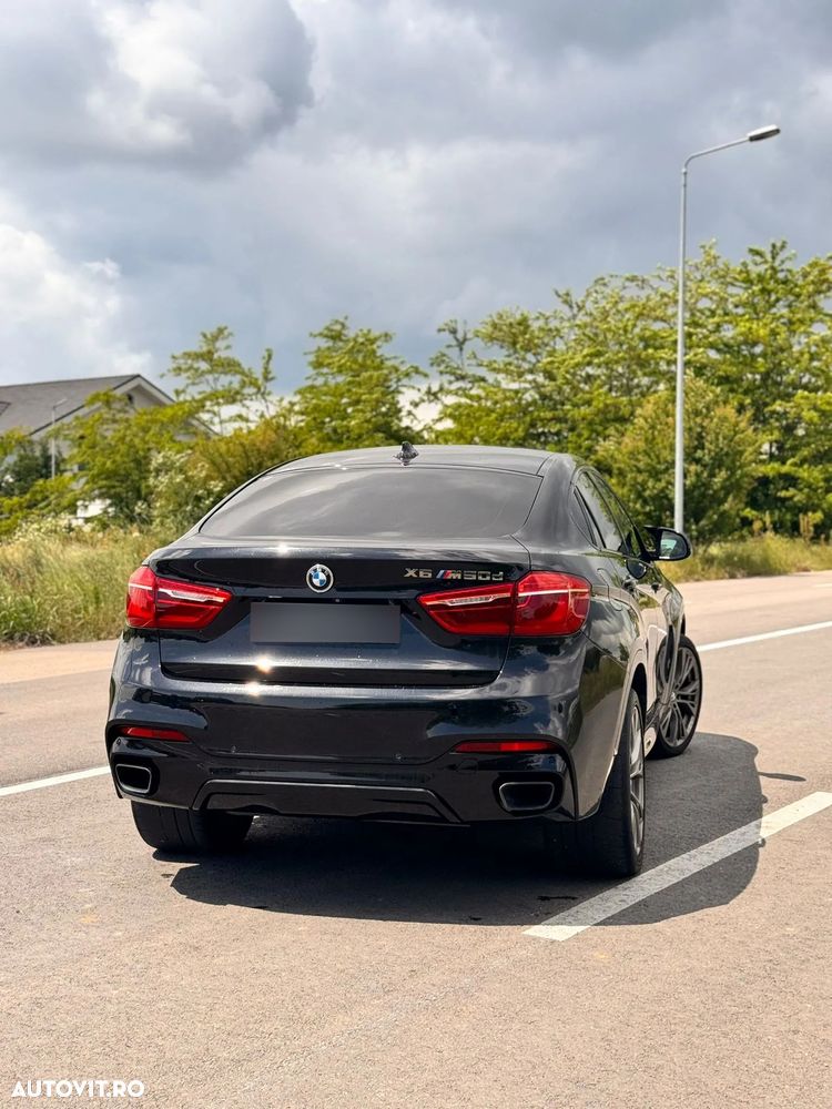 BMW X6 M M50d - 10