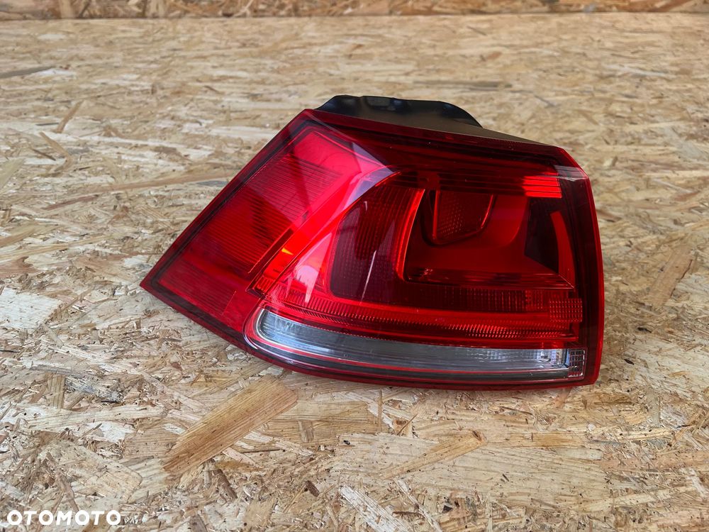 LAMPA TYLNA LEWA lewy tył VW GOLF VII 7 Europa 5G0945095M 90052057A - 1