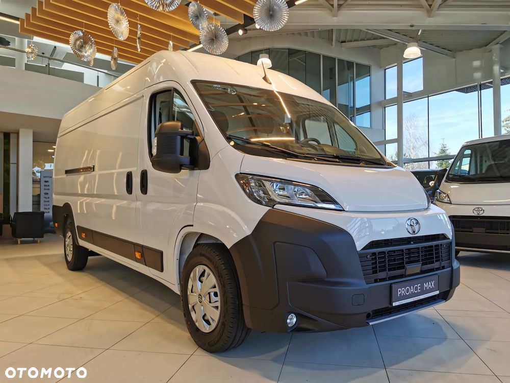 Toyota Proace Max - 12