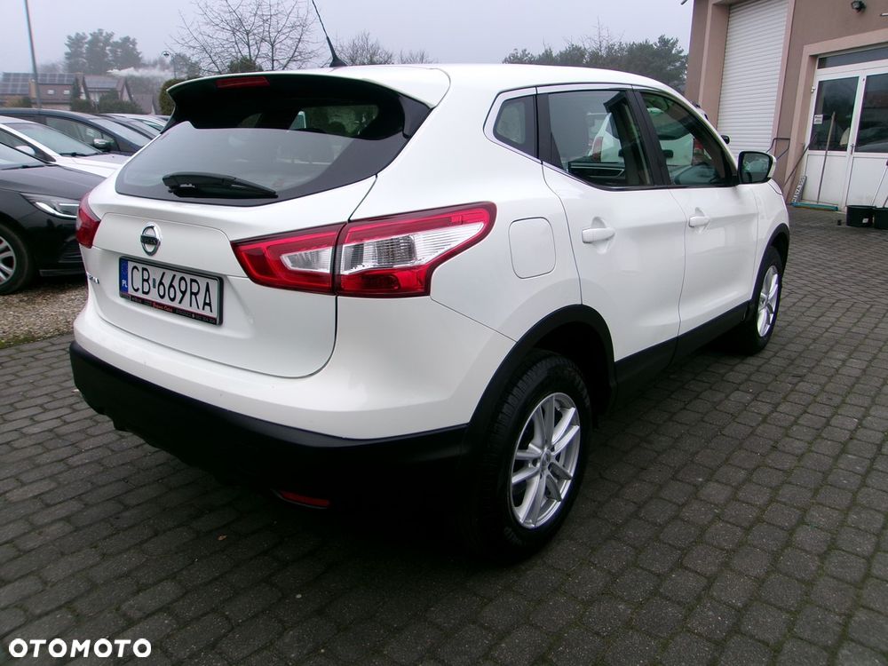 Nissan Qashqai - 4