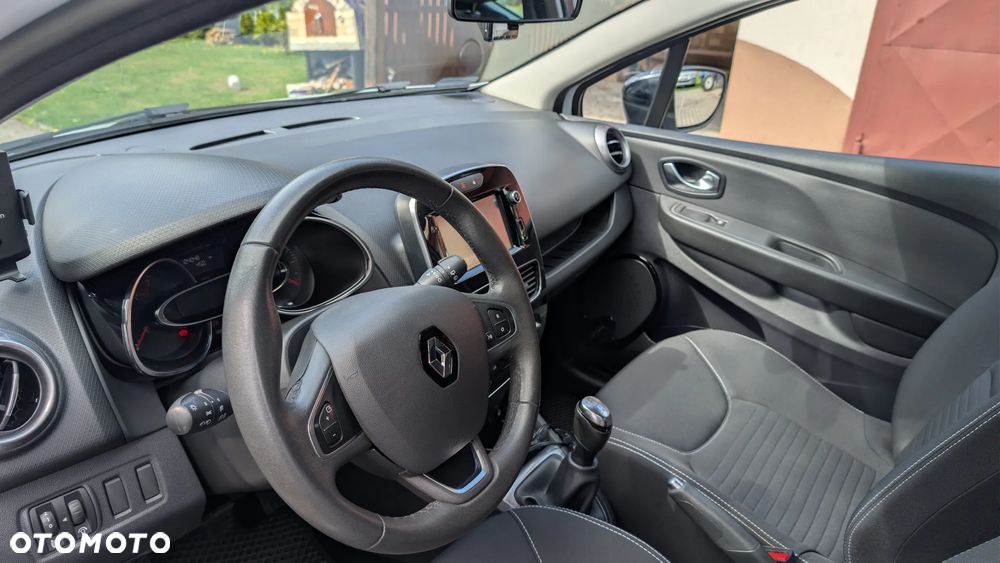 Renault Clio 1.2 16V Limited - 8
