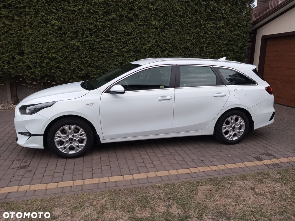 Kia Ceed 1.5 T-GDI M - 3