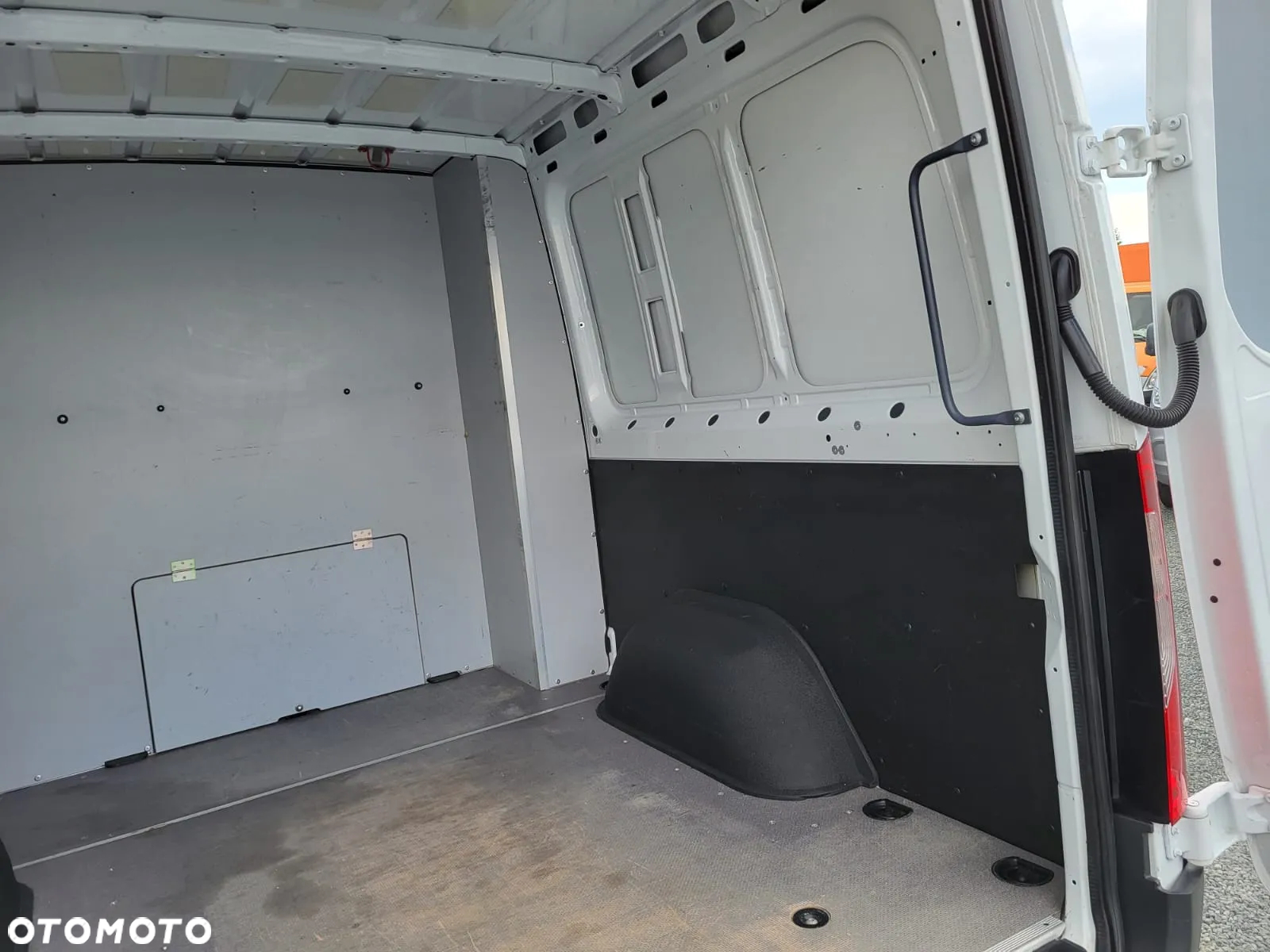 Mercedes-Benz SPRINTER 907- 316 CDI-MIXT 5-6 OSÓB-L2 - ŁADNY - 10