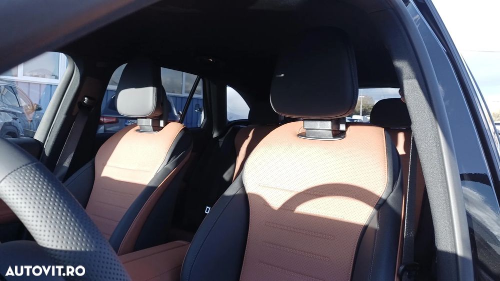 Mercedes-Benz GLC 300 e 4MATIC - 12