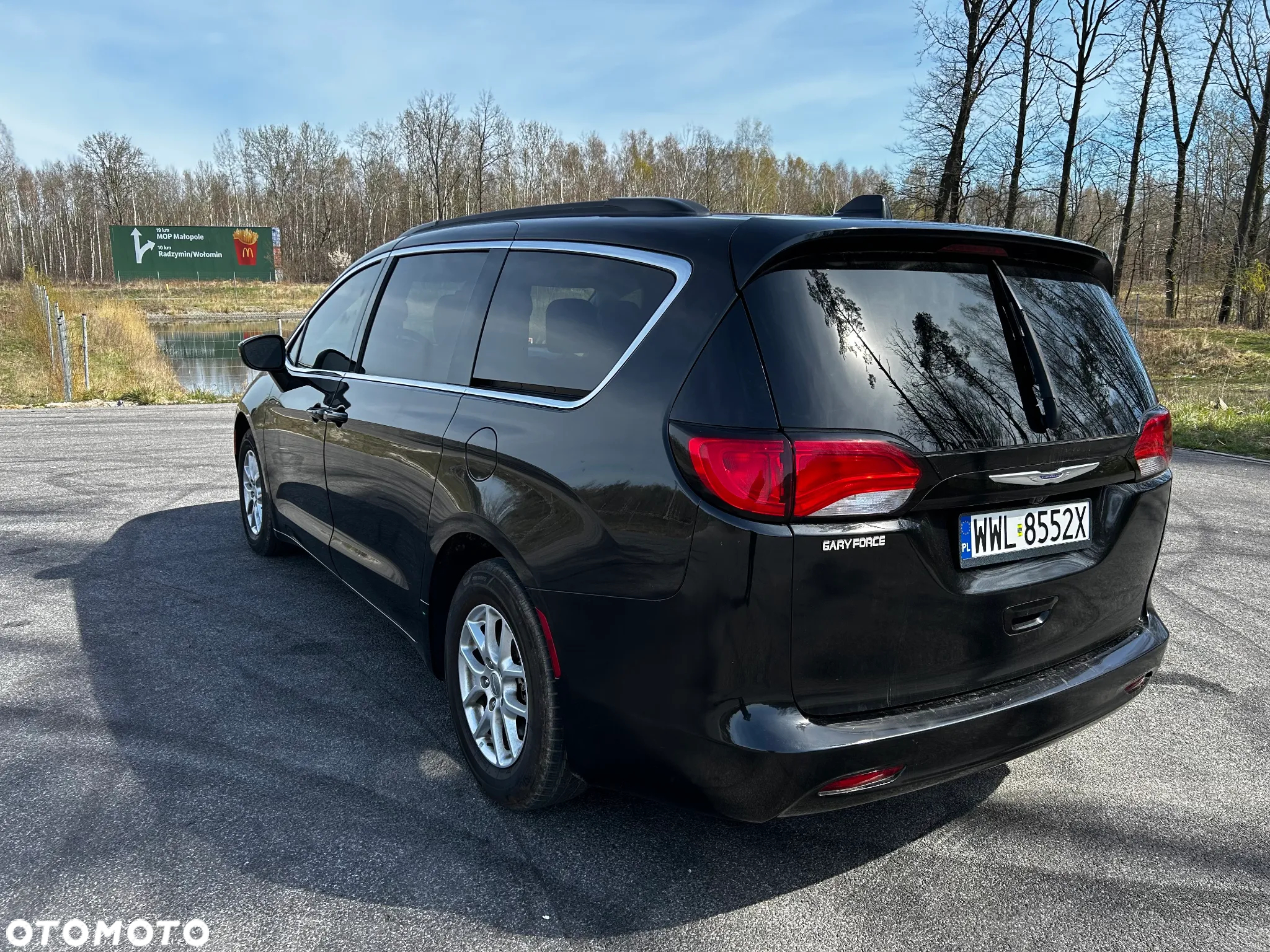 Chrysler Pacifica - 15