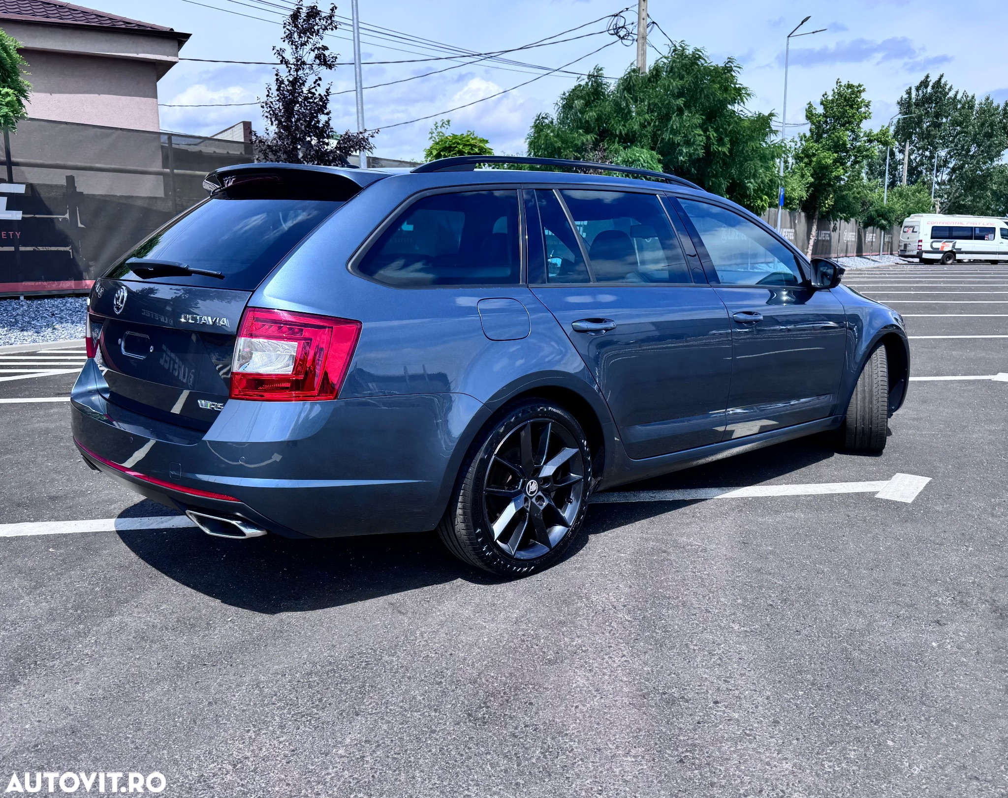 Skoda Octavia 2.0 TDI RS - 2
