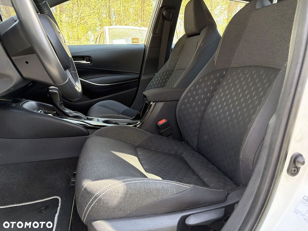 Toyota Corolla 1.8 Hybrid Comfort - 20