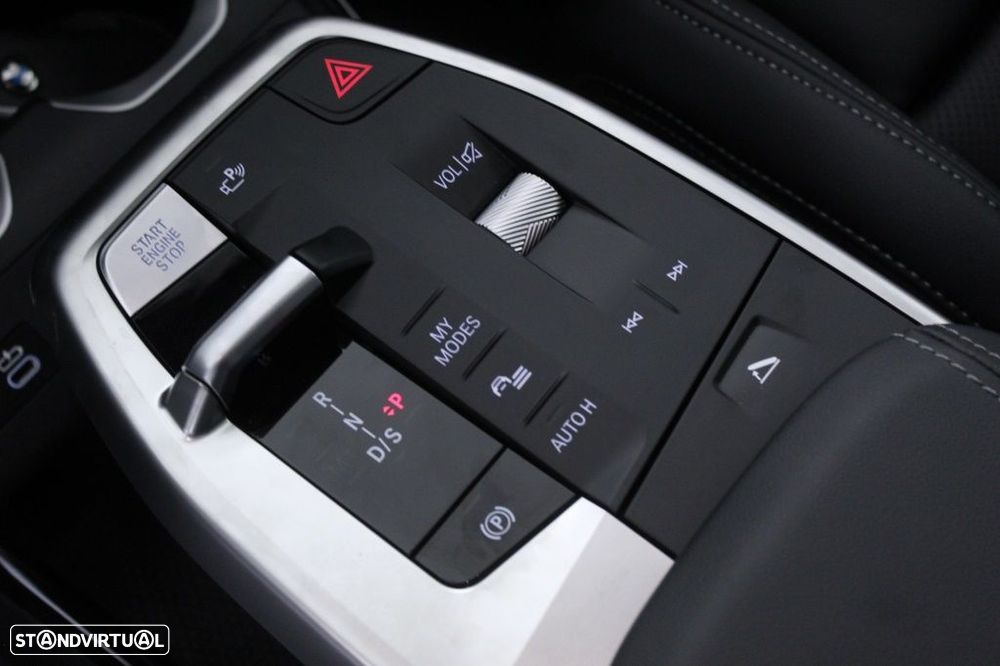 BMW X1 sDrive18d Pack Desportivo M Pro - 28