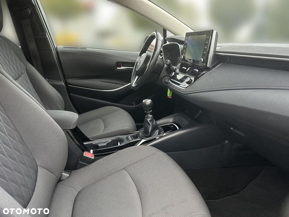 Toyota Corolla - 14