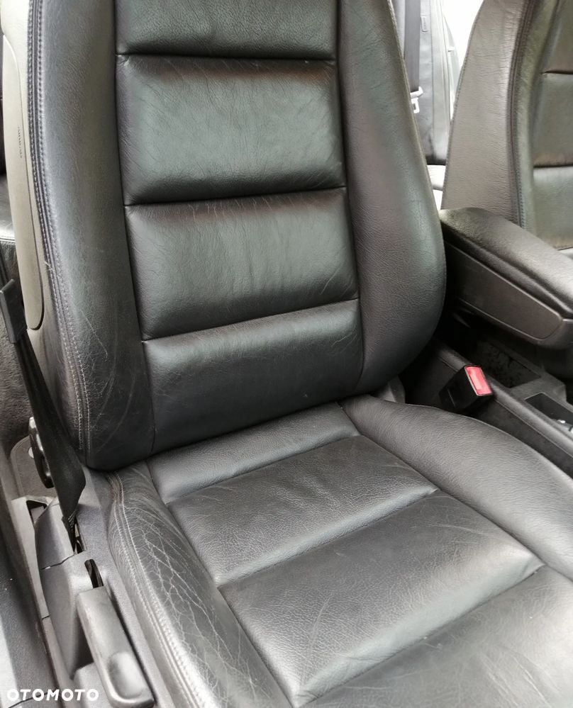 Audi A4 Avant 1.8 T - 14